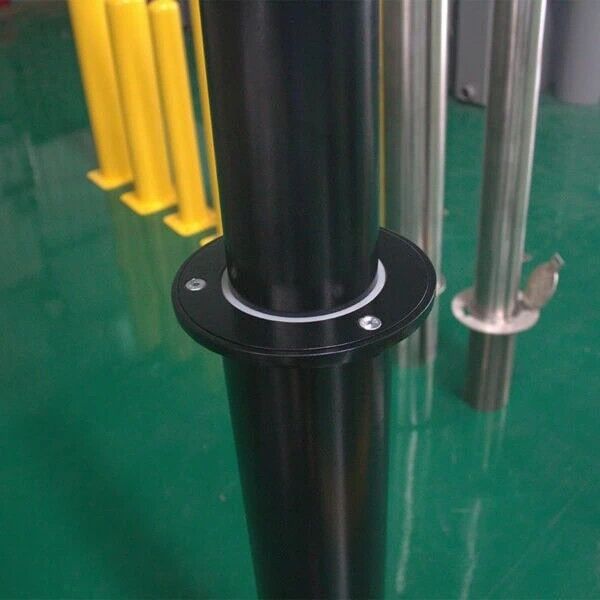 Stainless Steel Manual Retractable Bollard with Hydraulic Lifting Core for Driveway Security