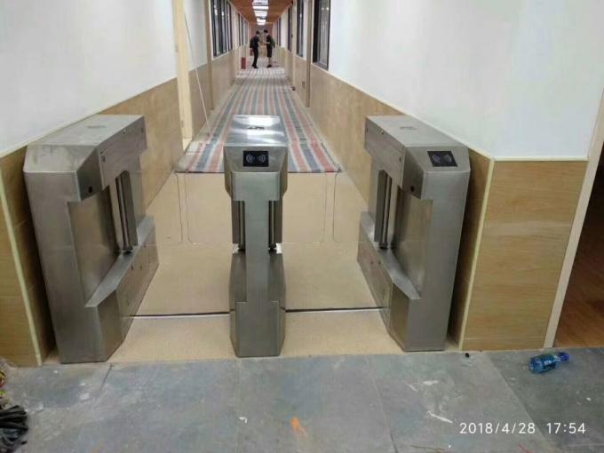 Brushless Motor Swing Barrier Gate Anti Collision Smart Durable For Subway Station 136 4