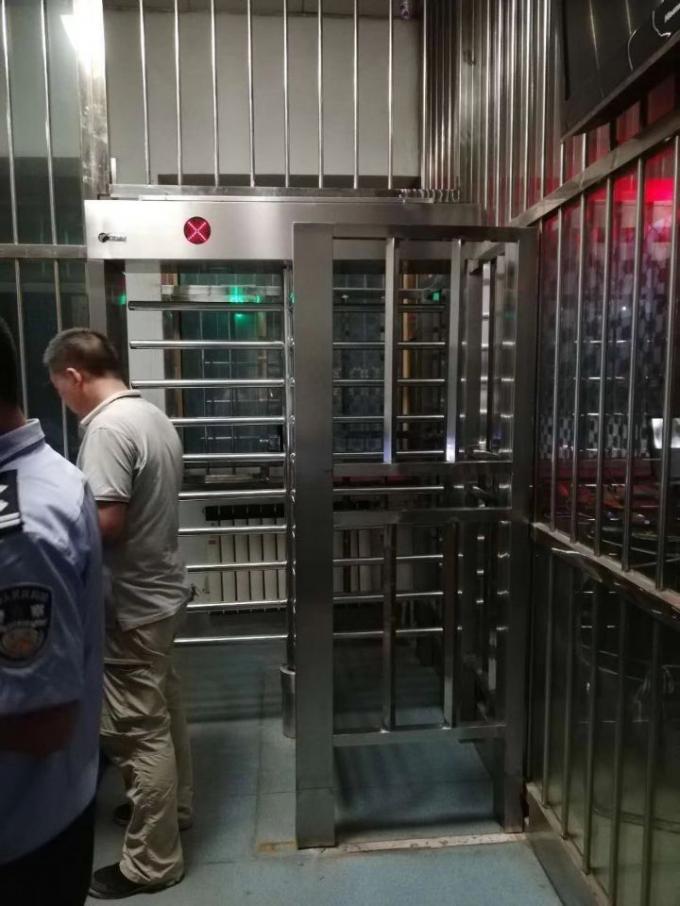 Полностью автоматический полный высоты поворотник анти хвостовой с бесбрюшевым двигателем Z1702A-120 3