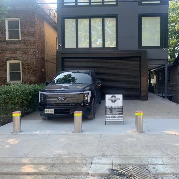 Heavy Duty Steel Security Bollard with Crash Rated Protection and IP65 Weather Resistance 0